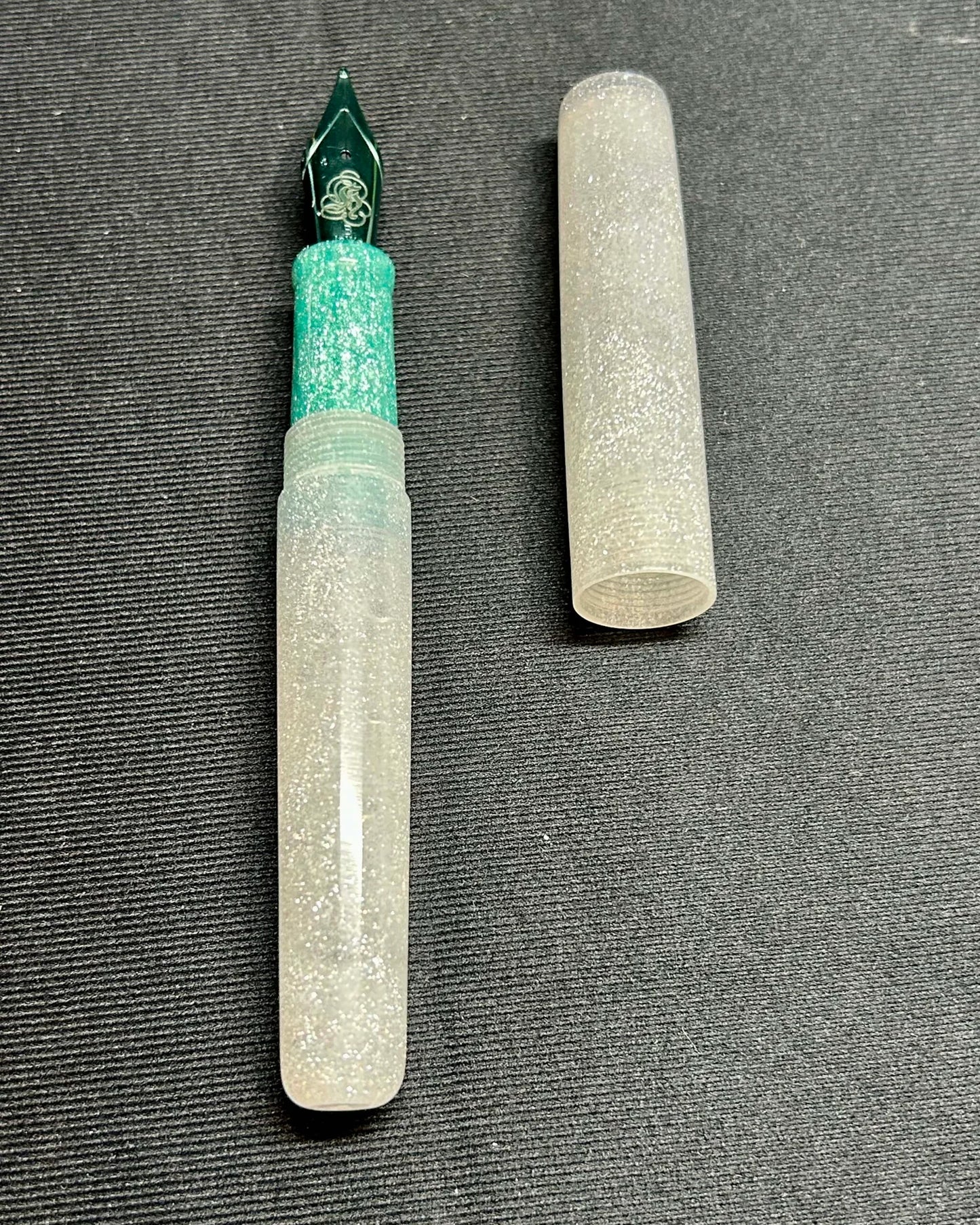 Starlit Seafoam fountain pen