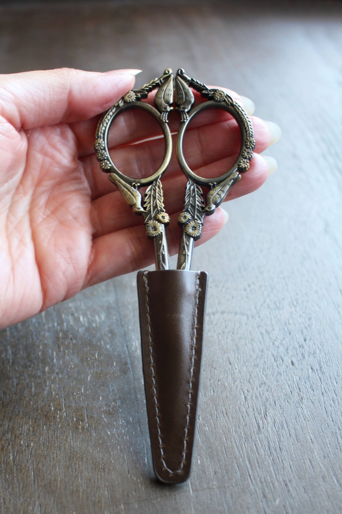 Sheathed Scissors Leather Scissor Sheath – Stationery Universe