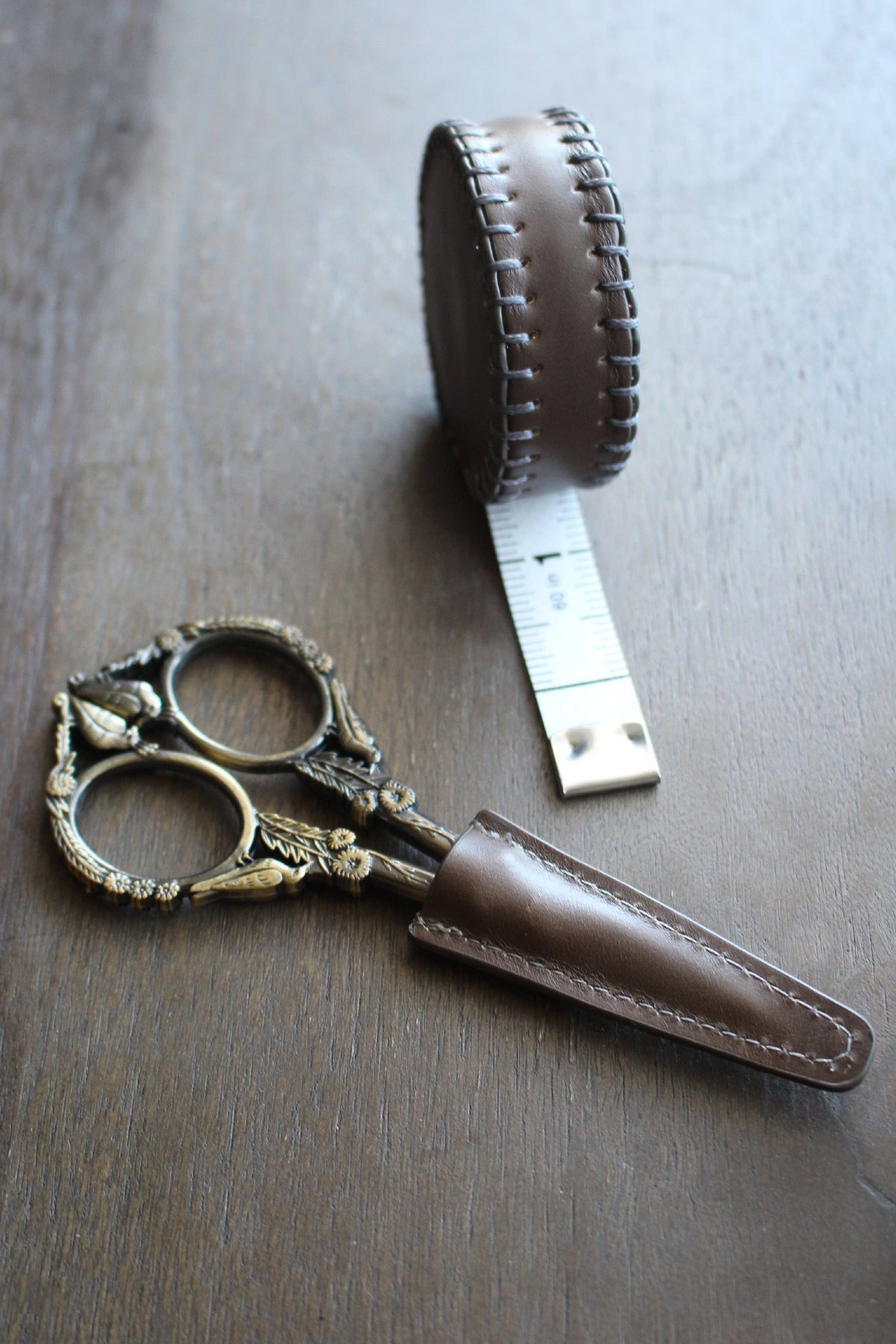 Sheathed Scissors Leather Scissor Sheath – Stationery Universe