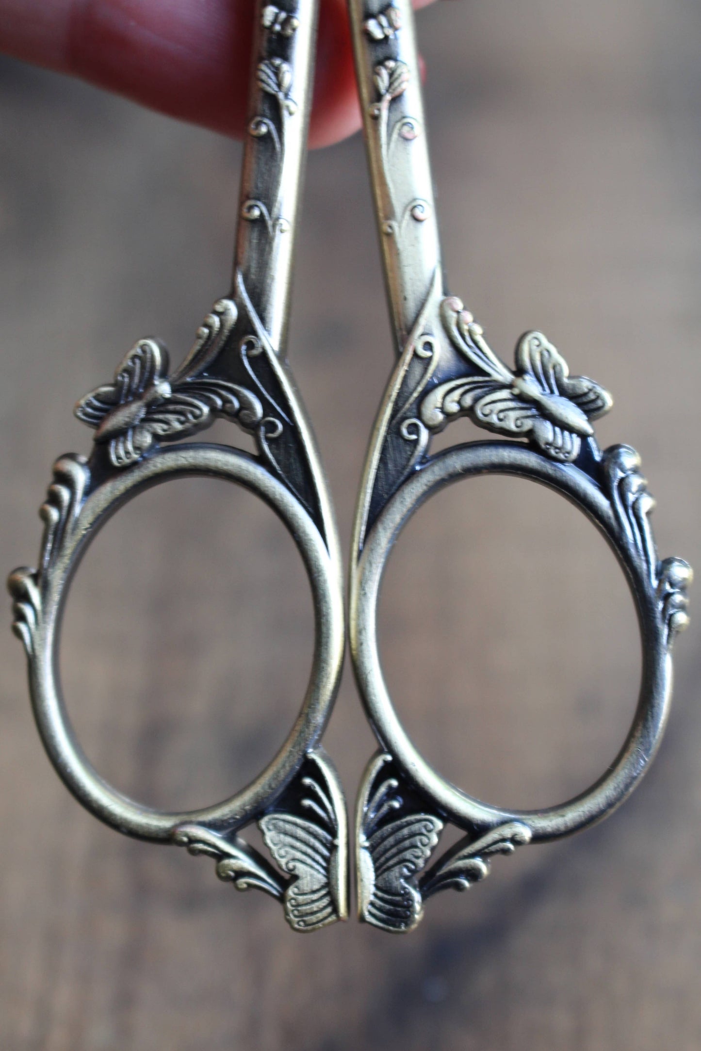Butterfly Scissors: Antique Gold