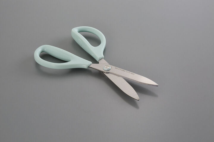 SAXA Scissors - Kokuyo