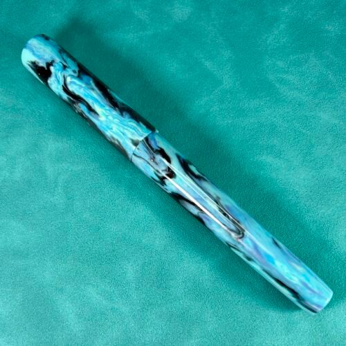 Waves of Neptune Fountain pen